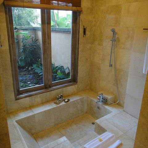custom-bathtub-tile